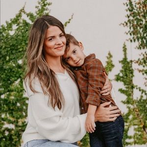 Meet your Posher, Holly